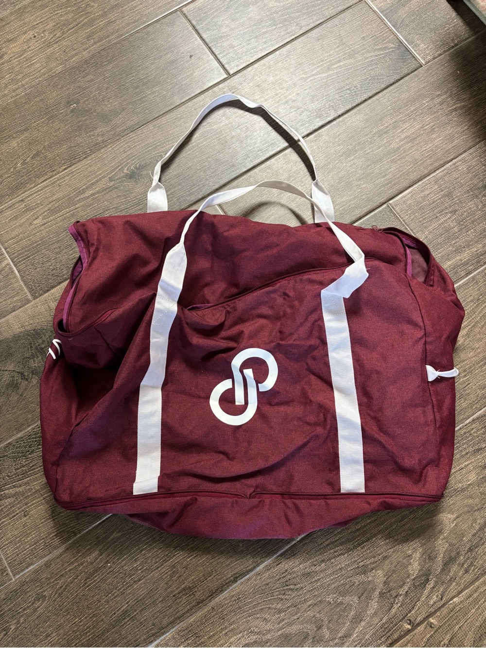 Poshmark Large Duffel Bags Memorabilia Travel Weekender Storage